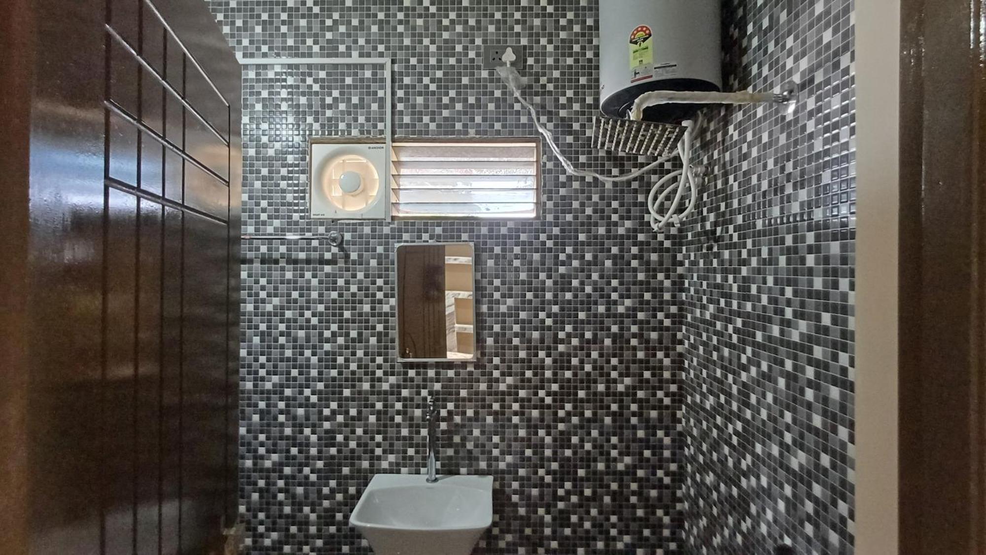 Shi'S Thulasi 2Bhk In Coimbatore Near To Karpagam College, Palakkad Highway, Rathinam College And More Exterior foto